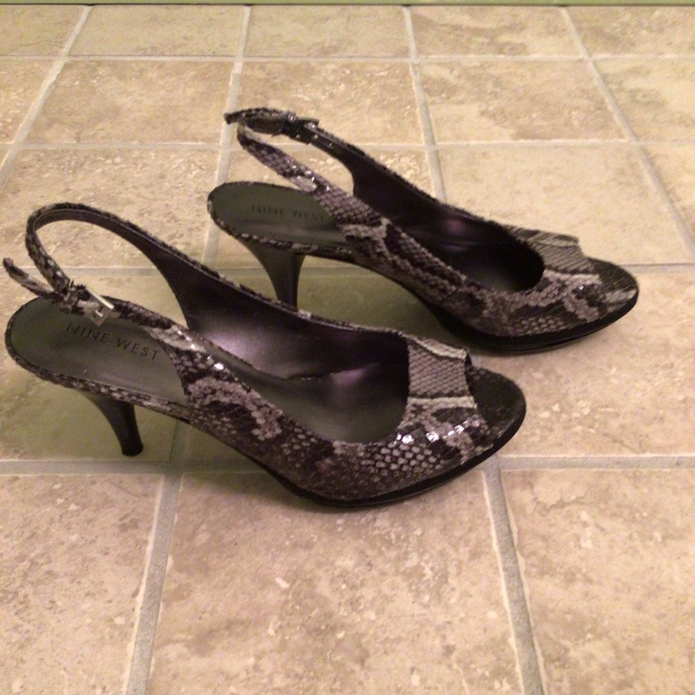 Nine West Animal Print Sling-backs Gray Black Size 7